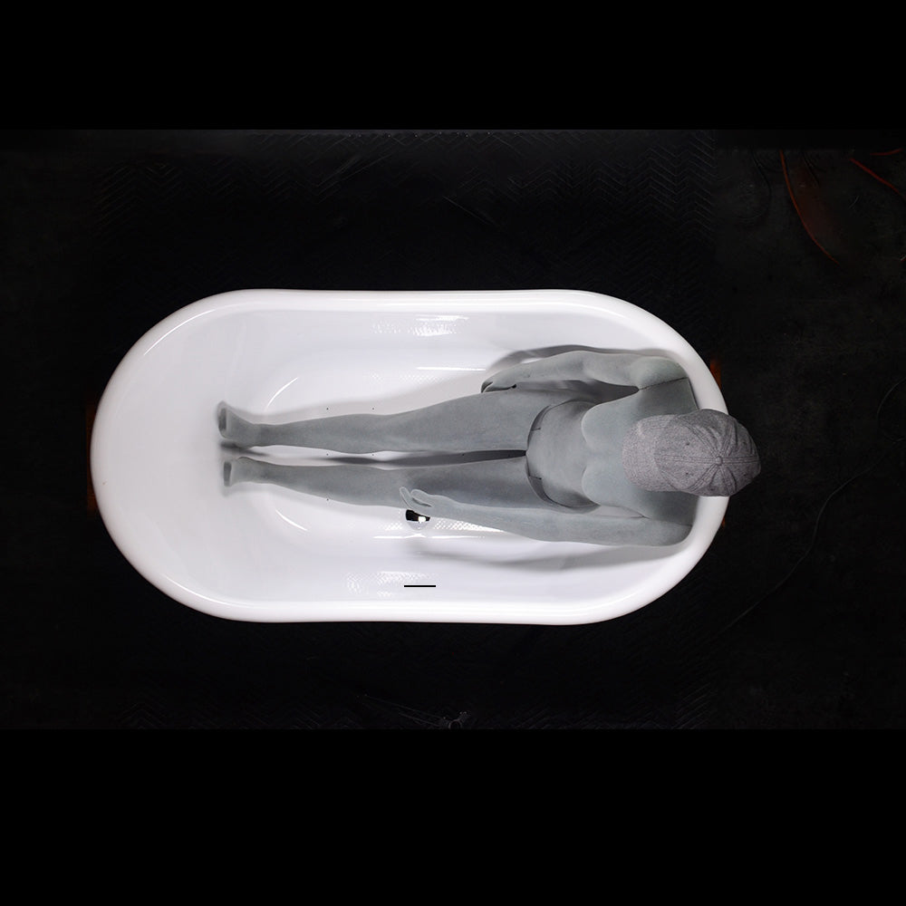 Sizing example showing a 5 foot 8 inch person in this tub